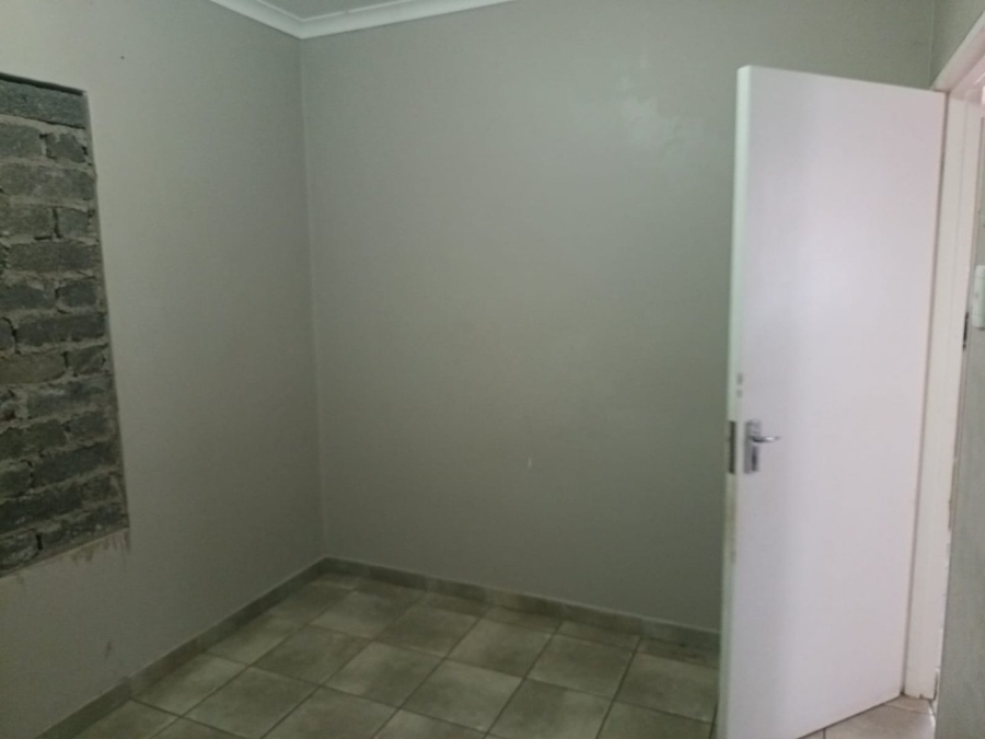 3 Bedroom Property for Sale in Roodepan Northern Cape